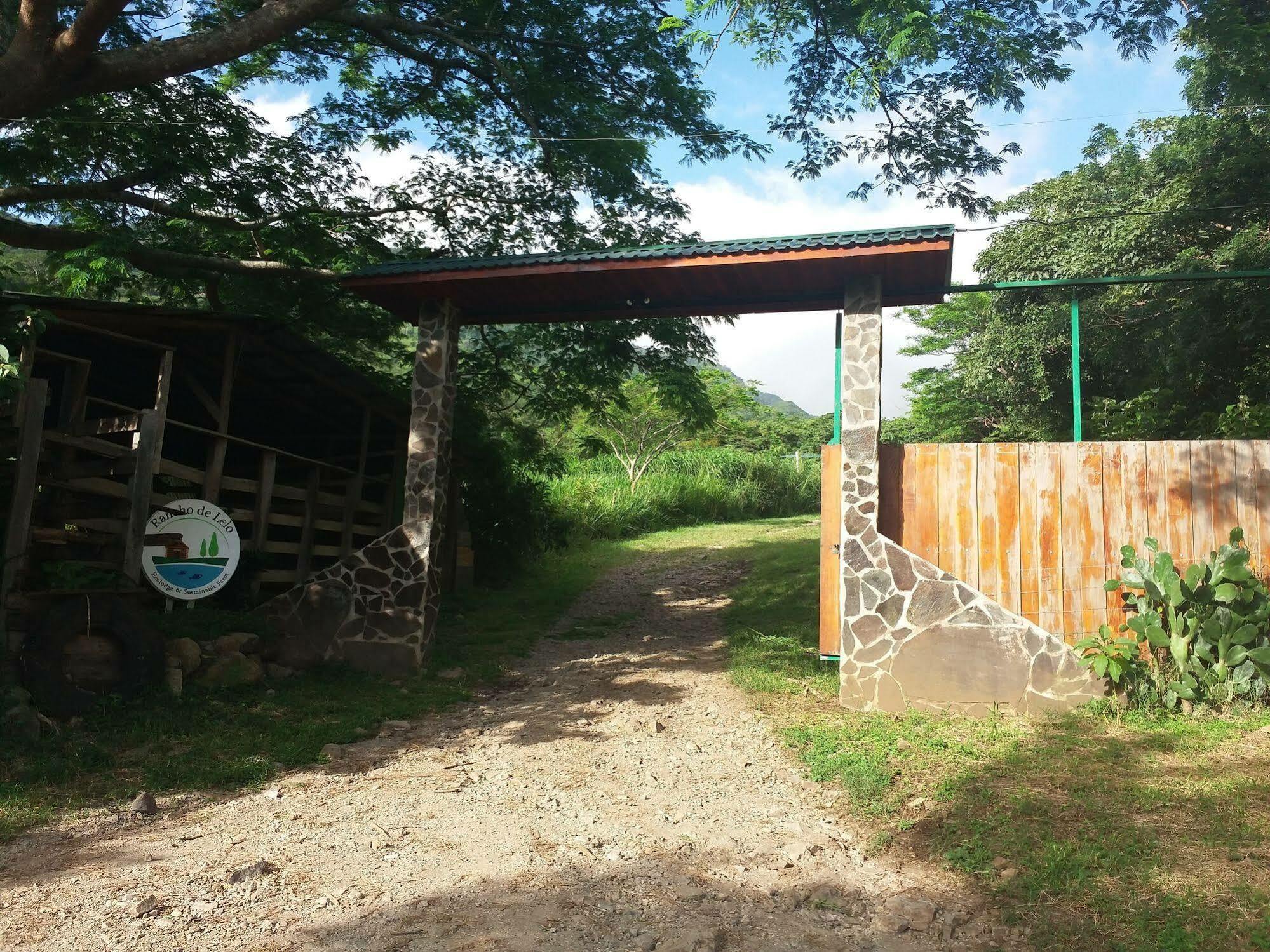 勒罗生态可持续农场山林小屋 Monteverde 外观 照片
